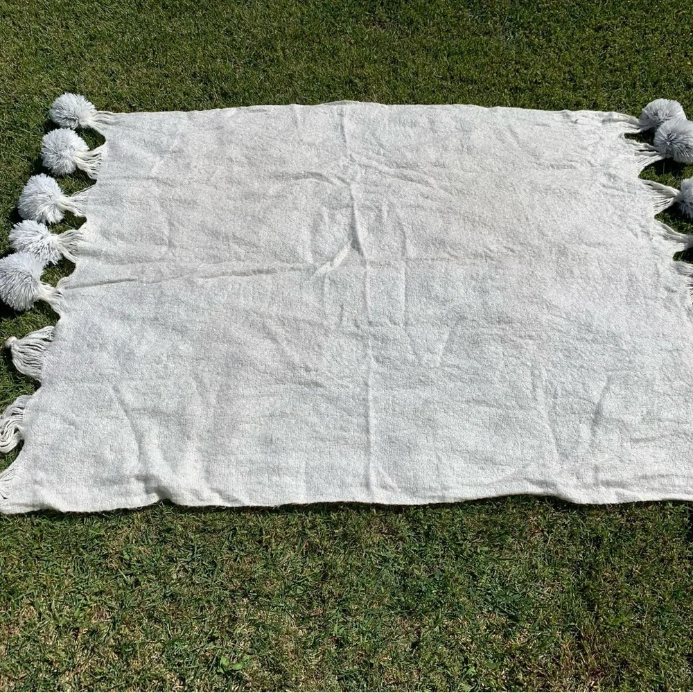 Nina Cambell blanket